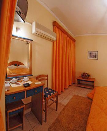 Hotel Marily Pírgos Dış mekan fotoğraf